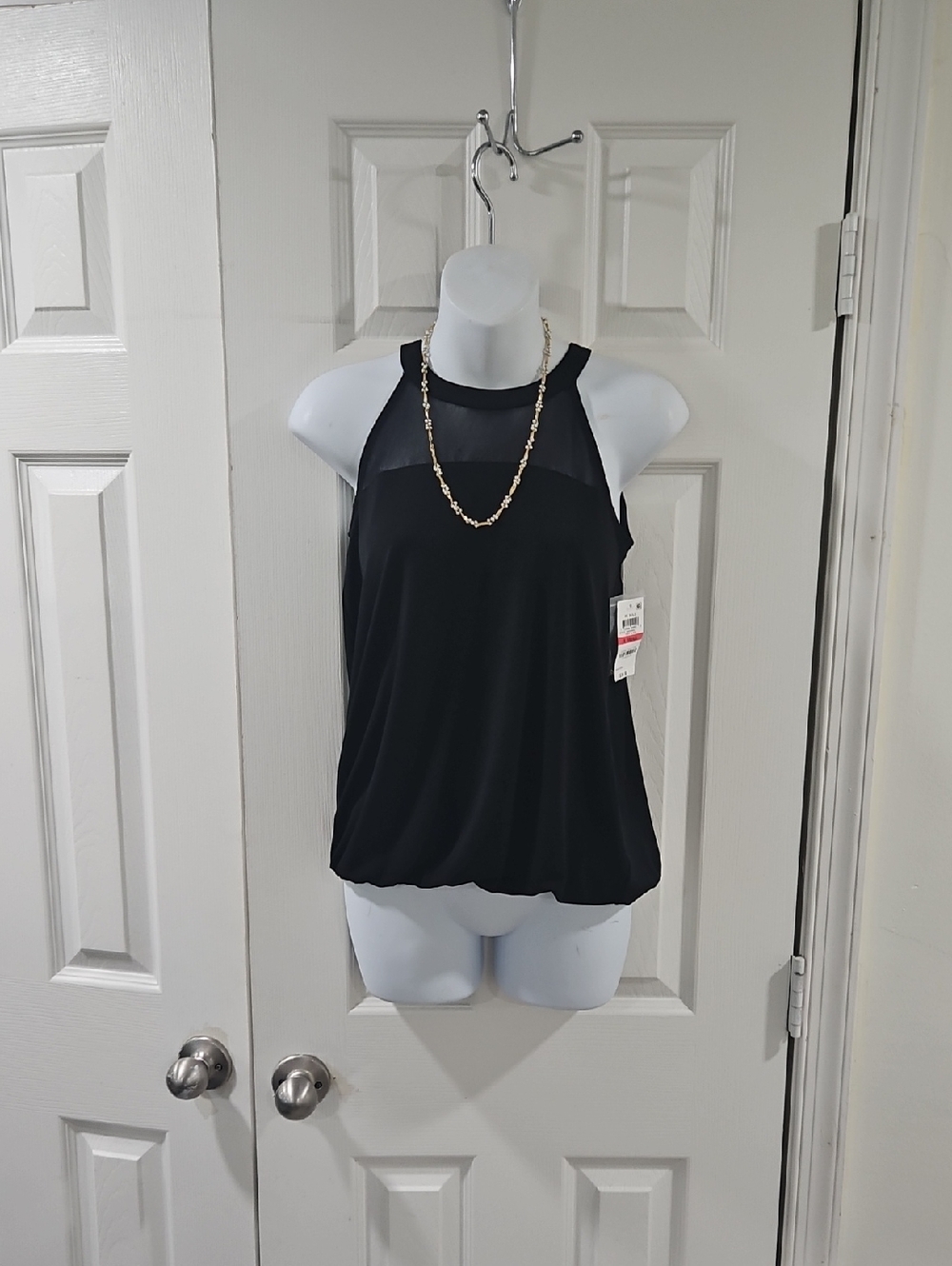 Elegant Black Sleeveless "Be Bold" Top